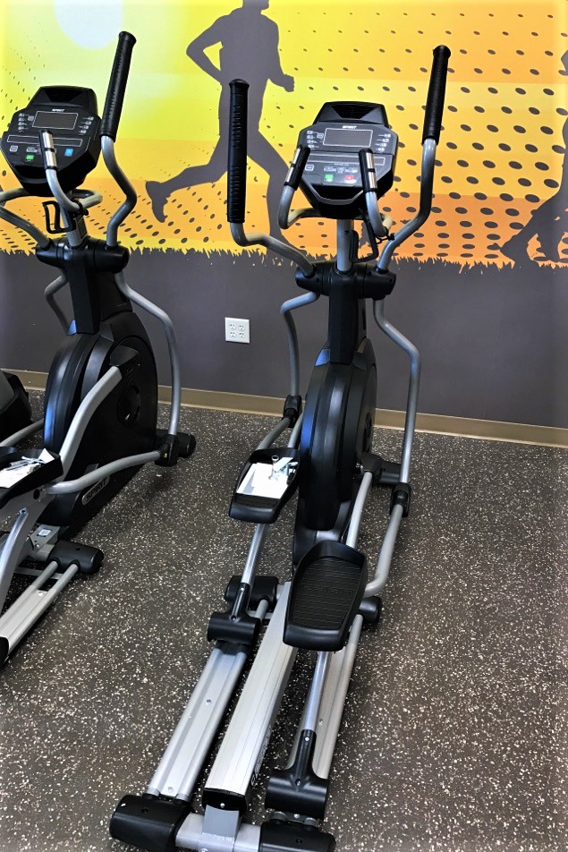 Transmotion Delivery Assembly Installation Relocation of SPIRIT 800045 CE 800 ELLIPTICAL (3) Rocklin CA Multiple Fitness Equipment Washington California Illinois Wisconsin Indiana Sports Health Muscle Gym