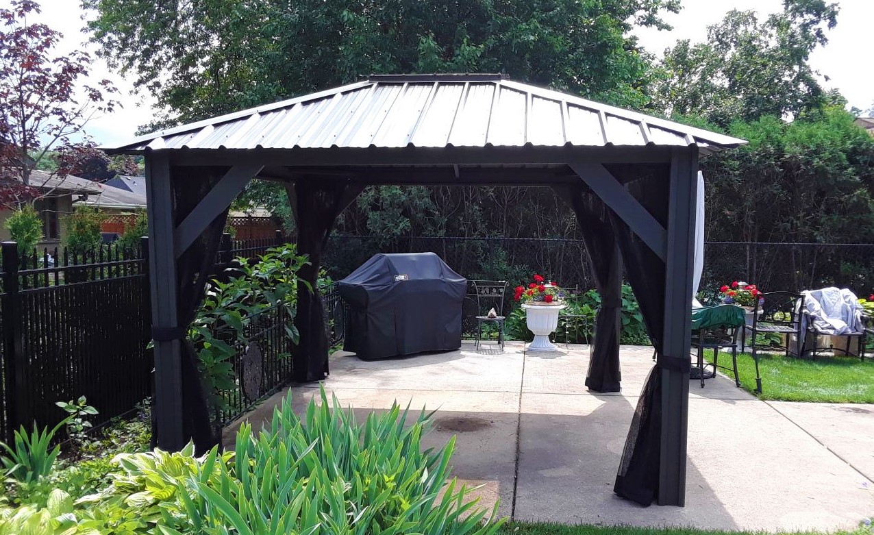 Transmotion Delivery and Installation of Visscher Milano Gazebo in Niles IL illinois wisconsin Michigan California Washington Summer Backyard Gazebo