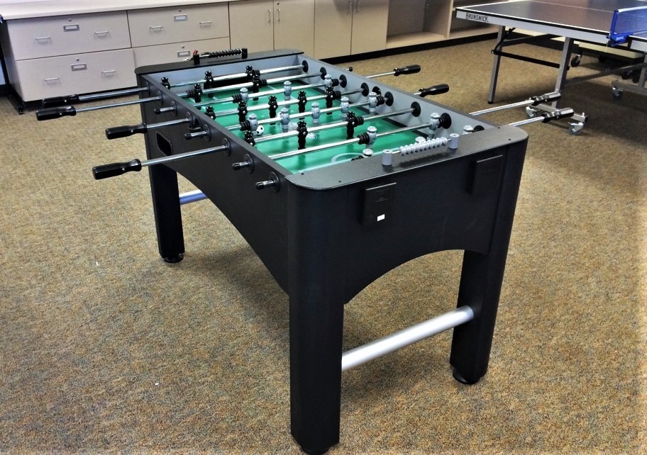 Transmotion Delivery Assembly Installation Relocation of a Brunswick Billiards Kicker Foosball Table in Beach Park IL Illinois Indiana Michigan California Wisconsin Washington Games Game Table Fun Kids Friends Family Relax America United States
